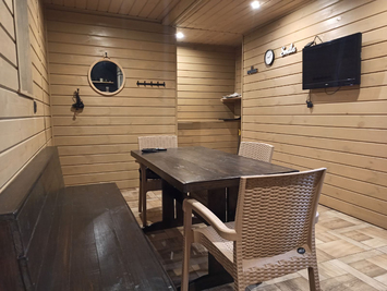 Сауна, лазня Баня під горіхом, Київ відгуки, фото, адреса - laznya.kiev.ua Баня під горіхом відгуки, лазня/сауна Київ Дарницький район дачний масив Садова 191, ділянка 40 (5 хв. від ст.м. Славутич або Осокорки), фото, адреса з картою проїзду.