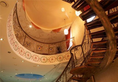 Банно-развлекательный комплекс с профессиональным караоке Travel Club №1 в Киеве відгуки, лазня/сауна Киев Днепровский район просп. Соборности, 15, фото, адреса з картою проїзду.