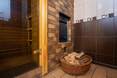 Баня с апартаментами «У Елены». Дом посуточно відгуки, лазня/сауна Борисполь  район г. Борисполь, ул. Старокиевская 44 ( Ватутина), фото, адреса з картою проїзду.