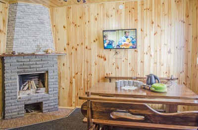 Баня с апартаментами «У Елены». Дом посуточно відгуки, лазня/сауна Борисполь  район г. Борисполь, ул. Старокиевская 44 ( Ватутина), фото, адреса з картою проїзду.