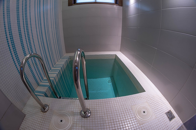 Банно-оздоровчий комплекс «Трипільське сонце» відгуки, лазня/сауна Підгірці  район Київська обл., 27 км Обухівської траси, с. Підгірці, навпроти Блакитного озера (10 км від Києва), фото, адреса з картою проїзду.