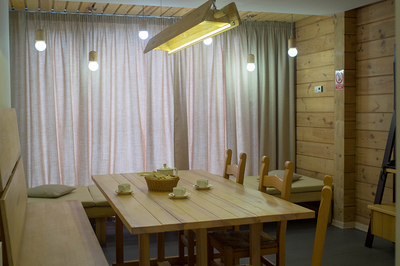 Банно-оздоровчий комплекс «Трипільське сонце» відгуки, лазня/сауна Підгірці  район Київська обл., 27 км Обухівської траси, с. Підгірці, навпроти Блакитного озера (10 км від Києва), фото, адреса з картою проїзду.