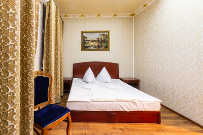 Баня в ресторанно-гостиничном комплексе «Ломакин» відгуки, лазня/сауна Киев Святошинский район ул. Стеценко 27, фото, адреса з картою проїзду.