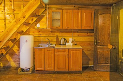 «ОЗЕРНЫЕ» Бани відгуки, лазня/сауна Киев Оболонский район Одесская трасса, с. Круглик, СТ Надия возле коттеджного городкаМаєток" (15 мин. езды от Одесской площади), фото, адреса з картою проїзду.