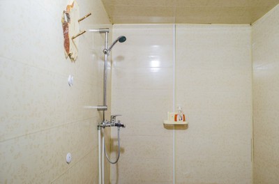 «ОЗЕРНЫЕ» Бани відгуки, лазня/сауна Киев Оболонский район Одесская трасса, с. Круглик, СТ Надия возле коттеджного городкаМаєток" (15 мин. езды от Одесской площади), фото, адреса з картою проїзду.