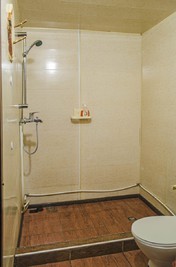 «ОЗЕРНЫЕ» Бани відгуки, лазня/сауна Киев Оболонский район Одесская трасса, с. Круглик, СТ Надия возле коттеджного городкаМаєток" (15 мин. езды от Одесской площади), фото, адреса з картою проїзду.