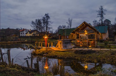 «ОЗЕРНЫЕ» Бани відгуки, лазня/сауна Киев Оболонский район Одесская трасса, с. Круглик, СТ Надия возле коттеджного городкаМаєток" (15 мин. езды от Одесской площади), фото, адреса з картою проїзду.